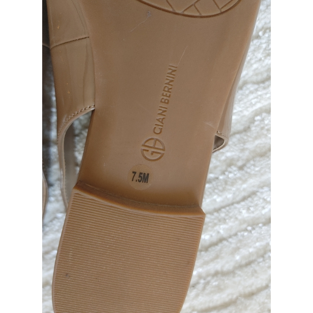 Tan Slip ons - Picture 4 of 5